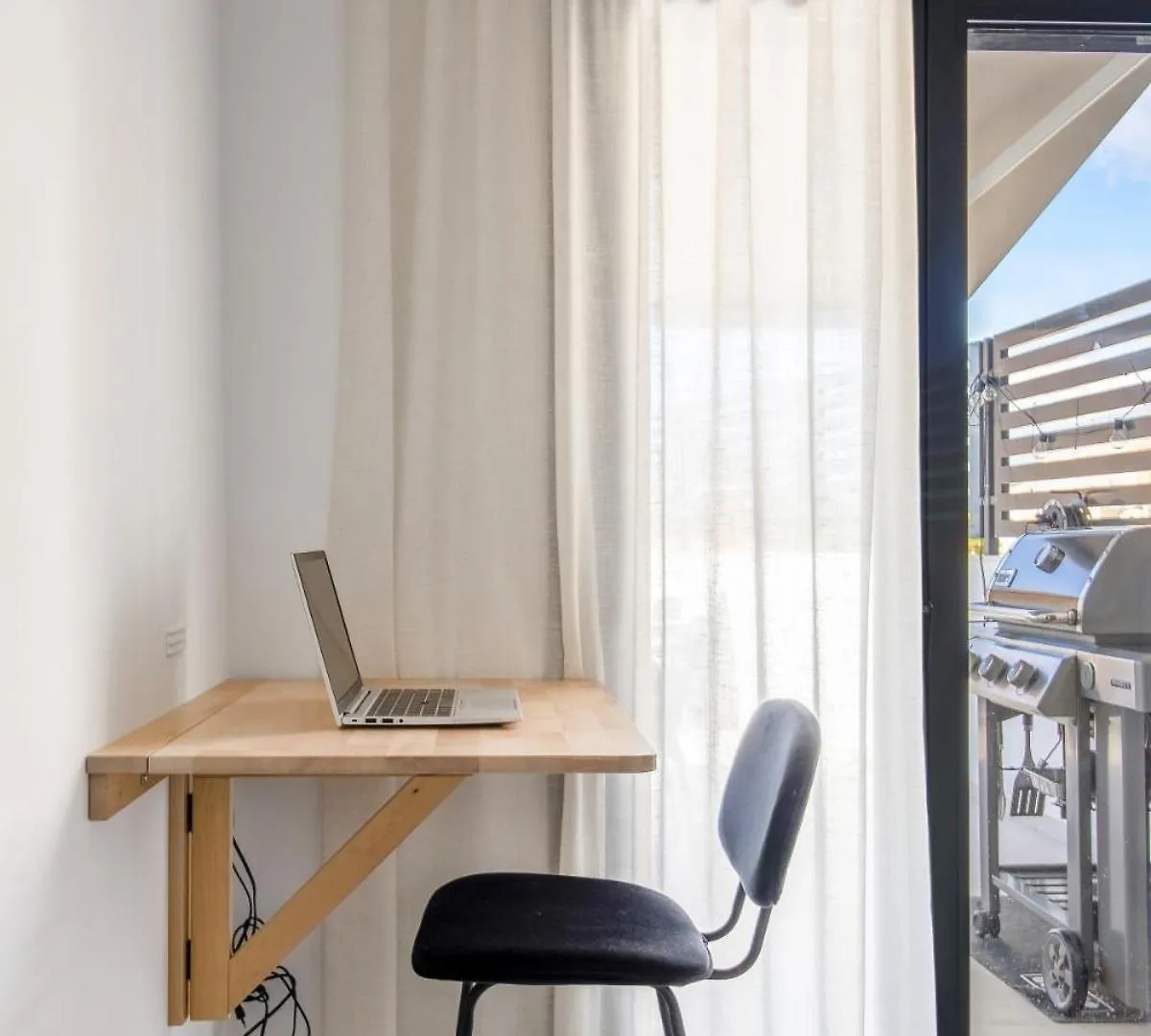 Nerja Apartamento Con Piscina Y Garaje Apartmán