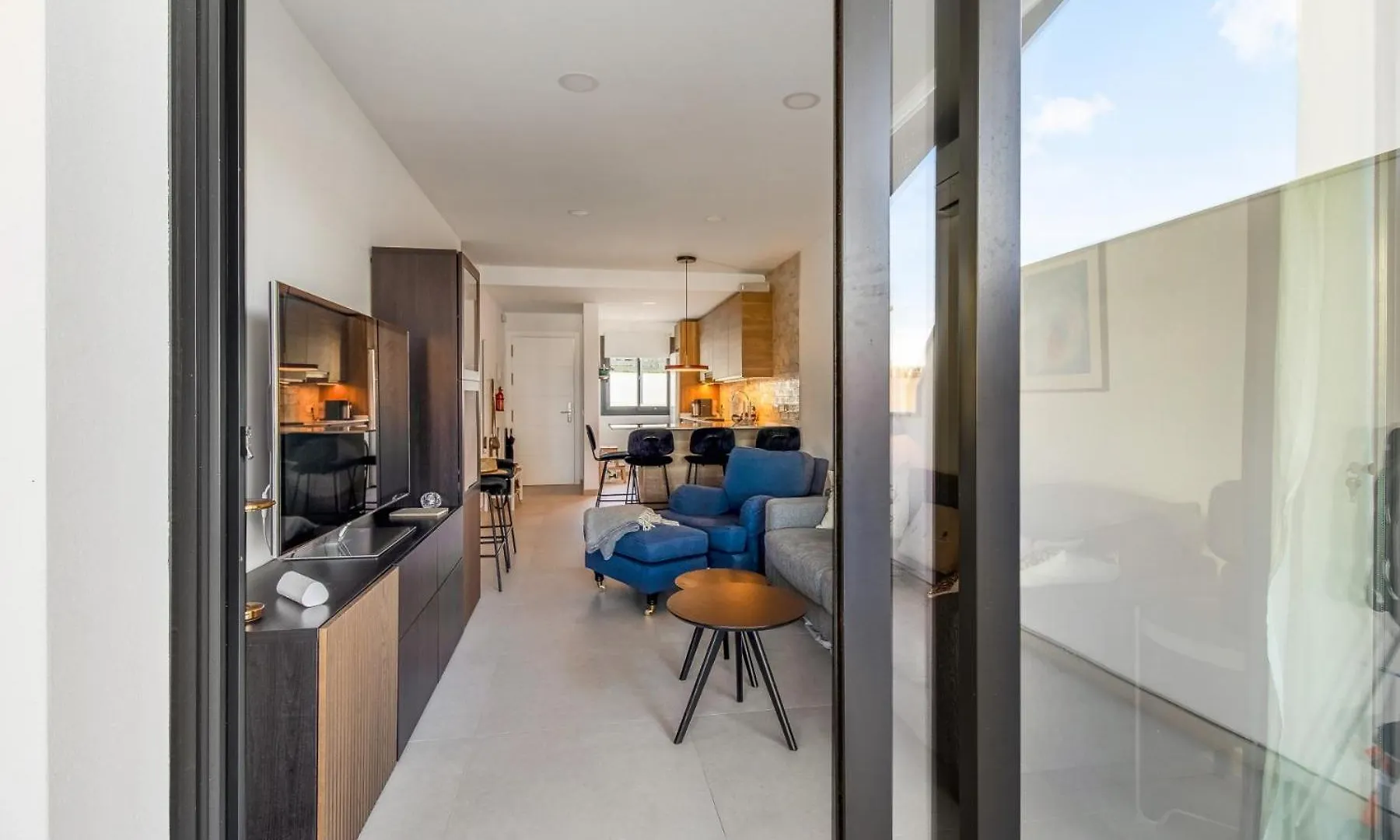 公寓 Nerja Apartamento Con Piscina Y Garaje